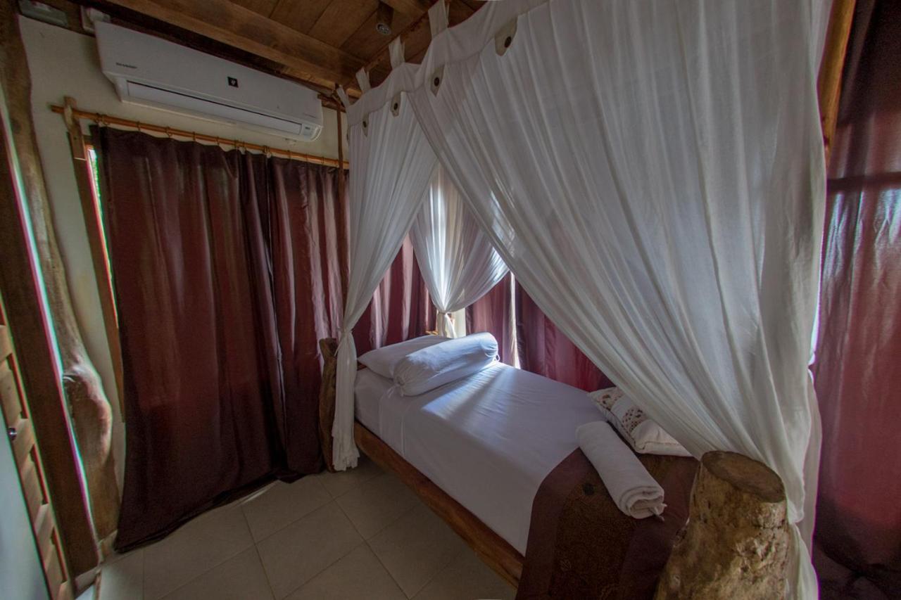Hidden Bay Resort Mentawais Masokut Exteriör bild