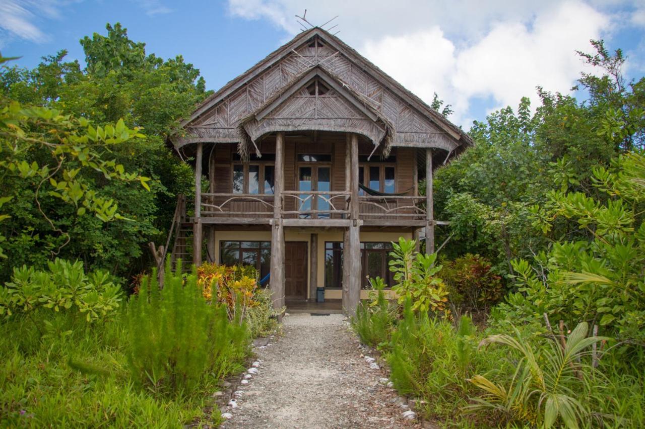 Hidden Bay Resort Mentawais Masokut Exteriör bild