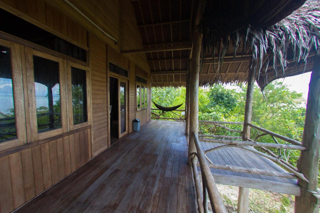 Hidden Bay Resort Mentawais Masokut Exteriör bild